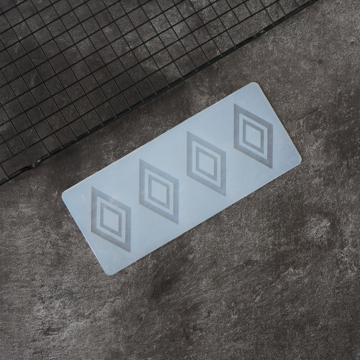 Hollow Out Rhombus Pattern Cho - Silicone Cake Mold recension och pris